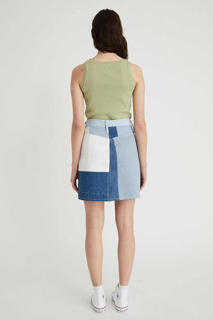 Falda upcycled sostenible